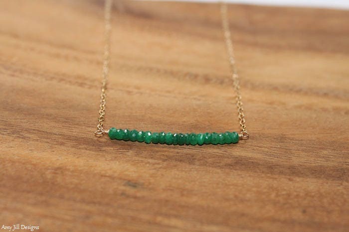 Smaragd Halskette, Bar Schmuck, Mai Birthstone. Edelstein Damen Geschenk von AmyJillDesigns