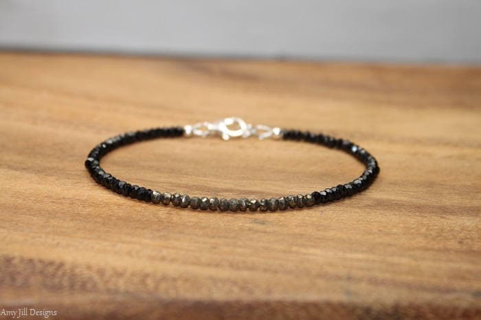 Spinell & Pyrit Armband, Fools Gold, Perlen, Stapeln, Schmuck, Edelstein Armband Spinell & Pyrit Armband, Fools Gold, Perlen, Stapeln, Schmuck, Edelstein Armband von AmyJillDesigns