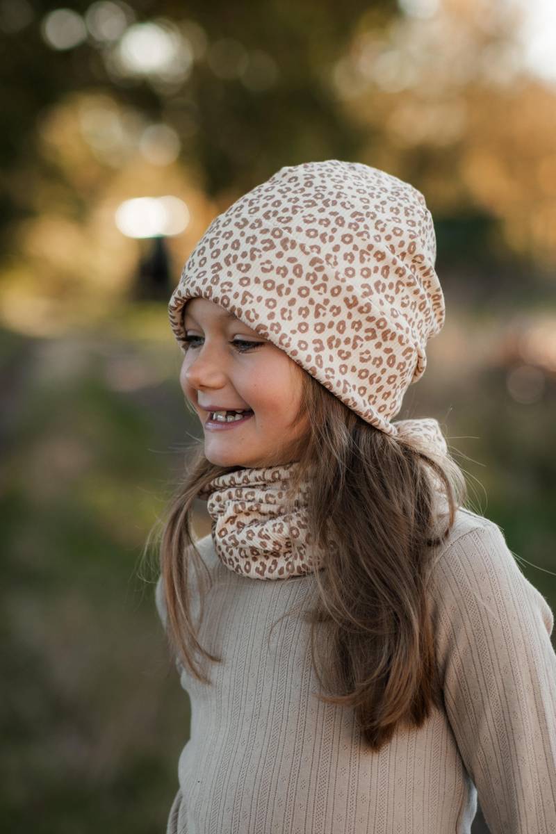 Baby Und Kleinkind Beanie Mütze Aus Leo Muster Rib Jersey von AmysBlossom