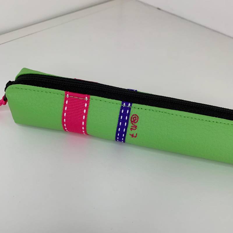 Mini-Federmäppchen in Grün Und Rosa Für Ein Paar Stifte von An7creations7