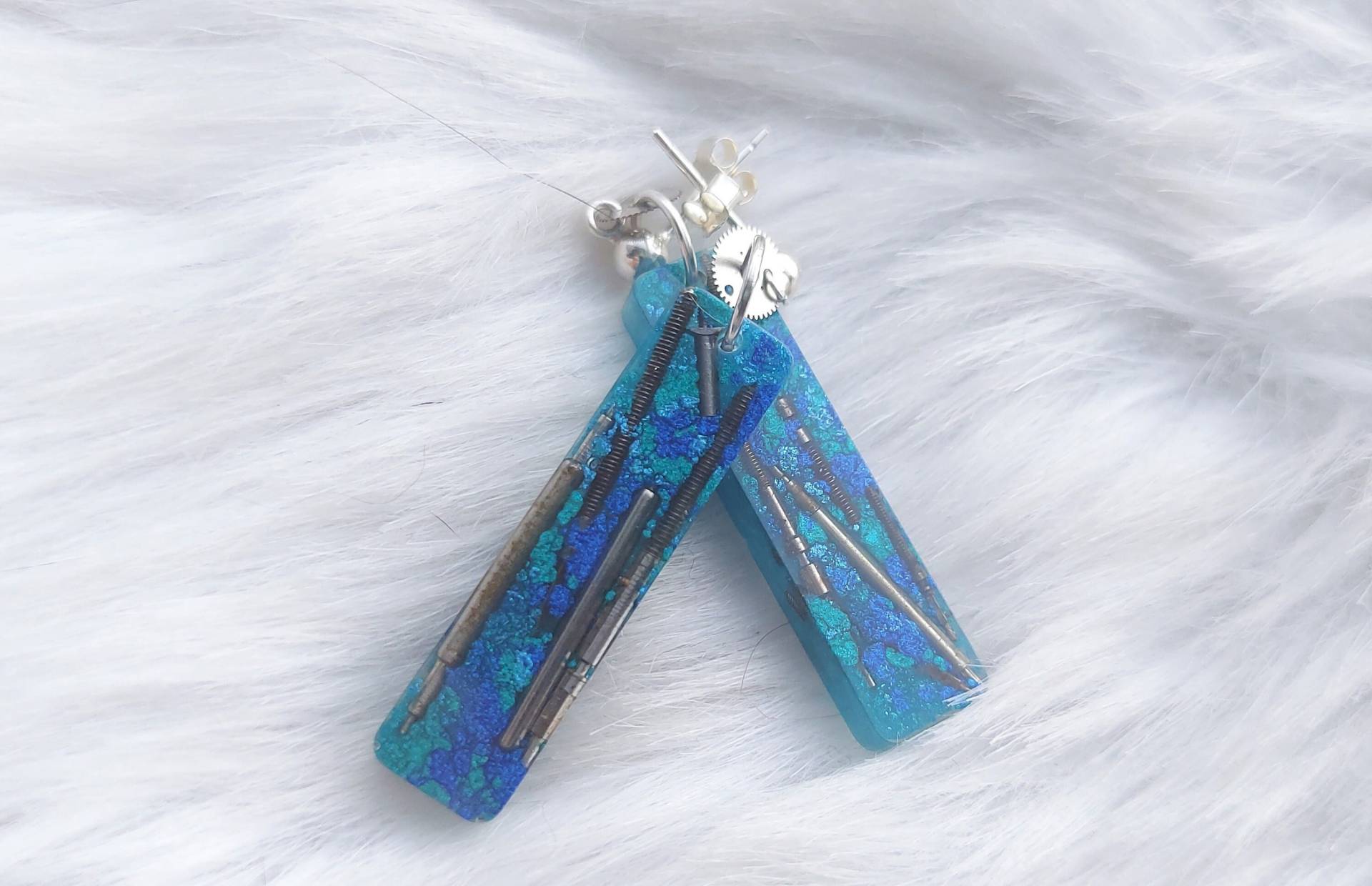 Einzigartige Blaue Rechteck Ohrringe, Handgefertigte Harz Steampunk Baumelnde Moderne Sterling Silber Einzigartige Blaue Rechteck Ohrringe, Handgefertigte Harz Steampunk Baumelnde Moderne Sterling Silber von AnTickQuiTime