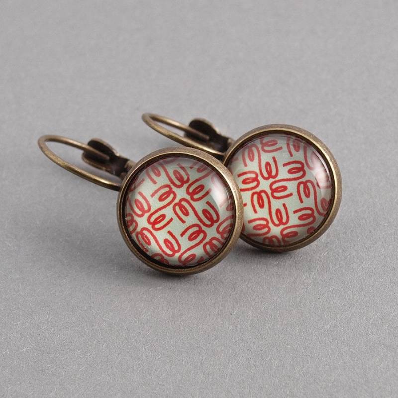 Bronze Ohrringe Mit Einem Stilvollen Muster - Handgefertigte Ohrhänger Für Frauen von AnaKarijoka