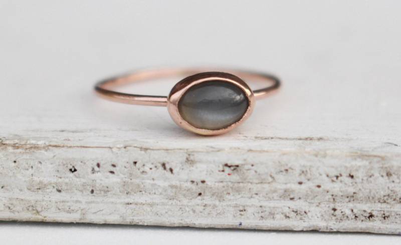 585 Goldring Mondstein Grau 585 Goldring Mondstein Grau von AnaKrolljewelry