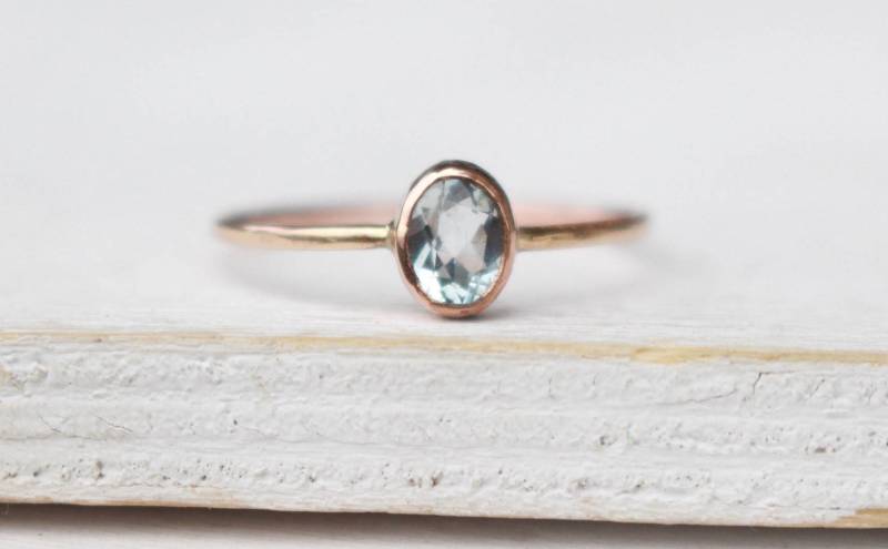 Aquamarin Verlobungsring Rosegold 585 Gold Geburtsstein Monat März von AnaKrolljewelry