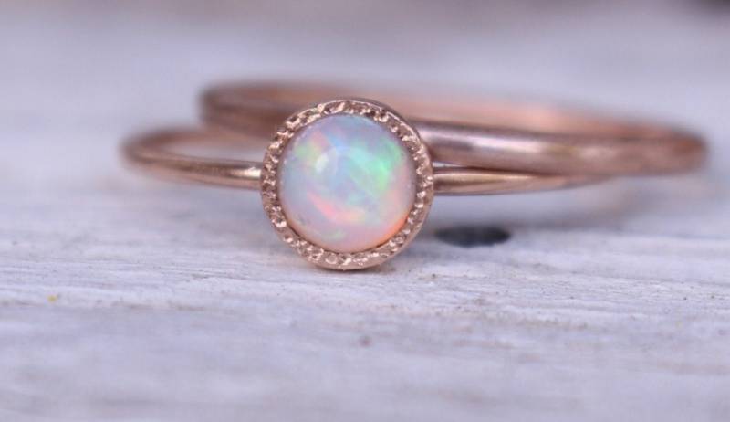 Opal Verlobungsring 585 Rosegold Set Opal Verlobungsring 585 Rosegold Set von AnaKrolljewelry