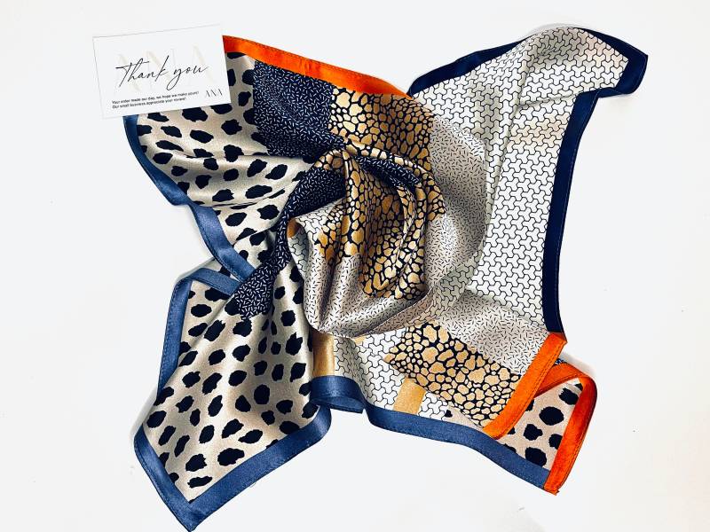 100% Mulberry Silk Square Scarf | 5353 cm. Gift For Her. Christmas Gift. Birthday Present von AnaShopDE