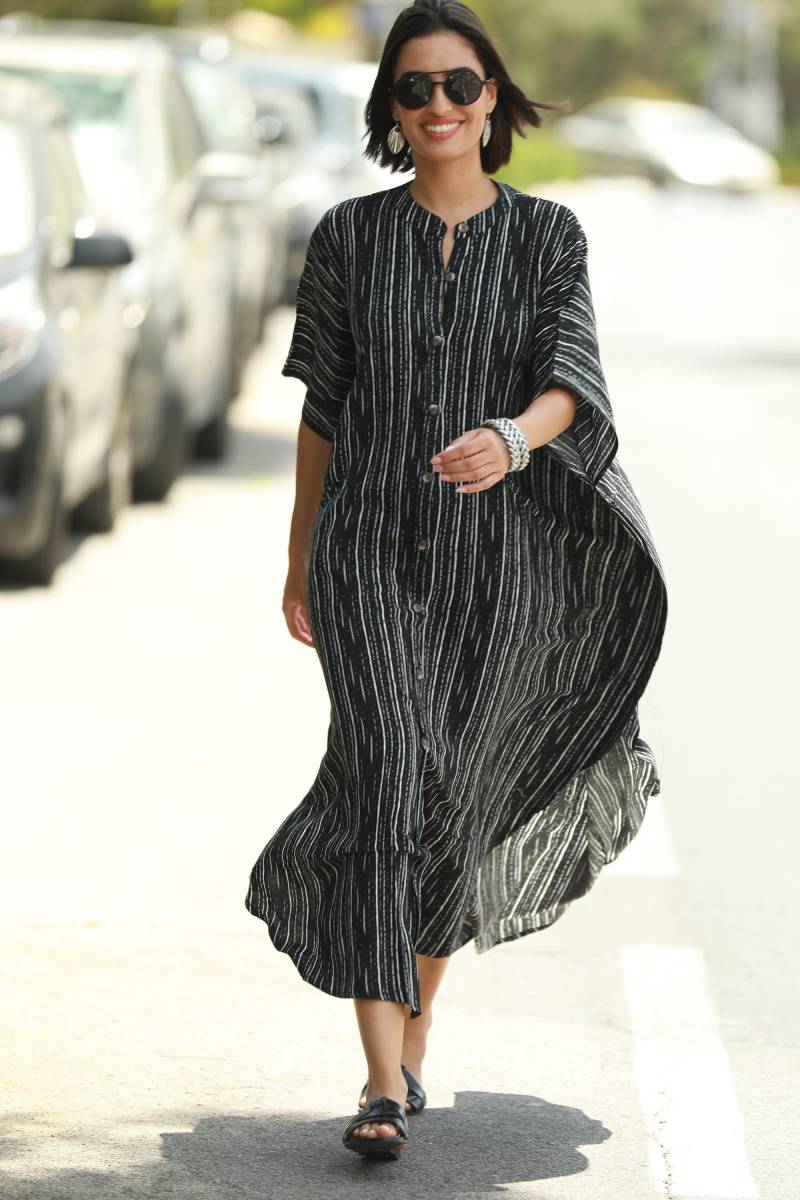 Schwarz & Weiß Gestreift Oversize Kaftan Kleid, Boho Chic Durchgeknöpft Maxi Kleid von AnabellaWomen