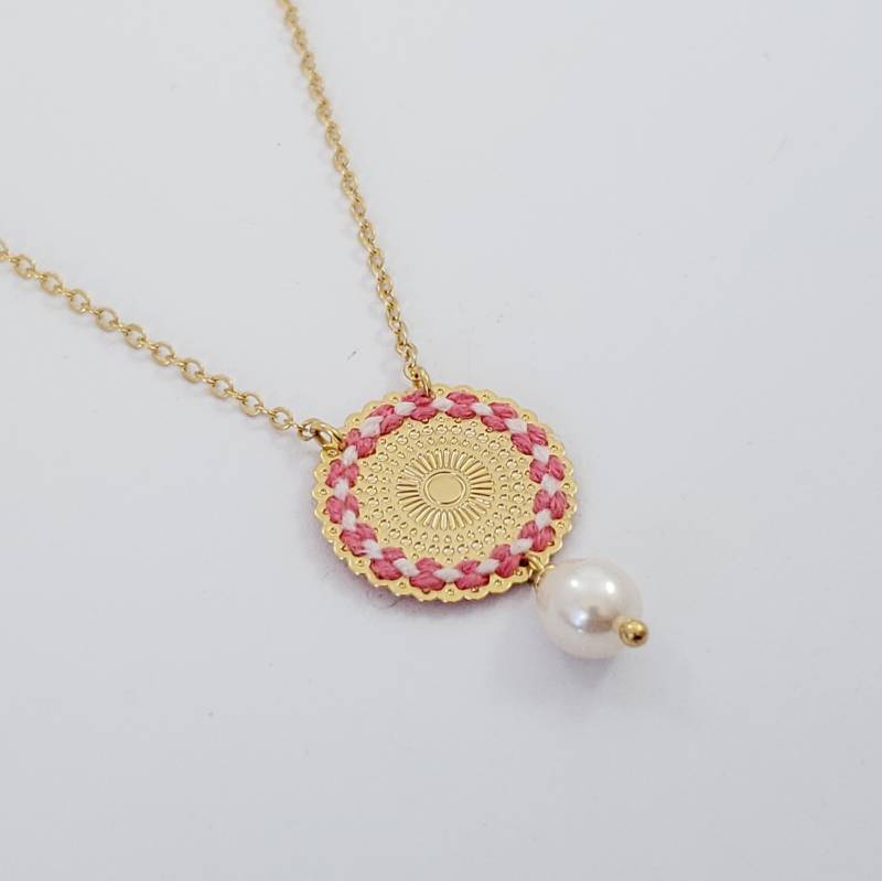 Gold Mandala Halskette, Schmuck, New Age Rosa Und Weiße Mandala, Infinity Bedeutung Halskette von AnabelleSemprum