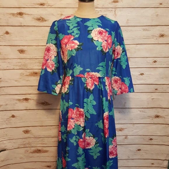 Vintage, 1980', Blaue Blumen Maxi Kleid/Halbarm Medium von AnachronisticArmy