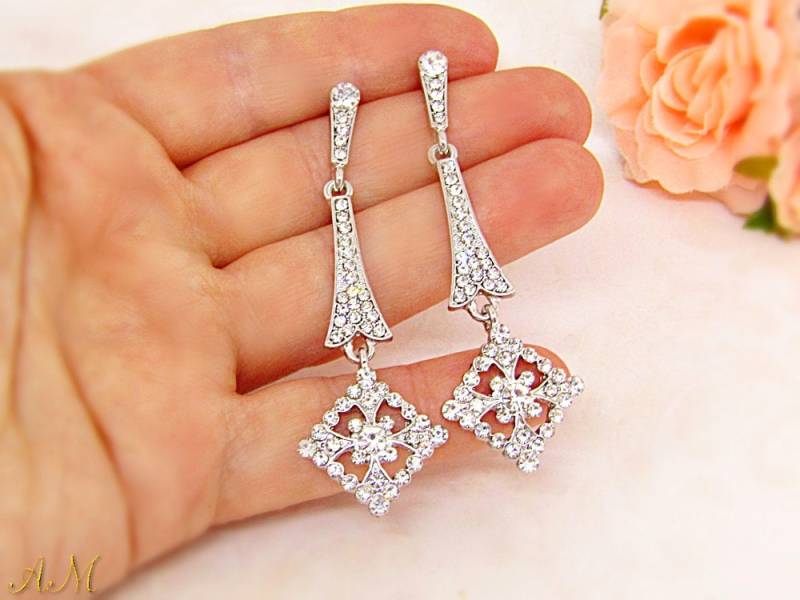 Lange Silberohrringe Für Die Braut - Eleganter Funkelnder Zirkonia-Schmuck Hochzeiten, Brautjungfern & Besondere Anlässe Lange Silberohrringe Für Die Braut - Eleganter Funkelnder Zirkonia-Schmuck Hochzeiten, Brautjungfern & Besondere Anlässe von AnaelJewelry