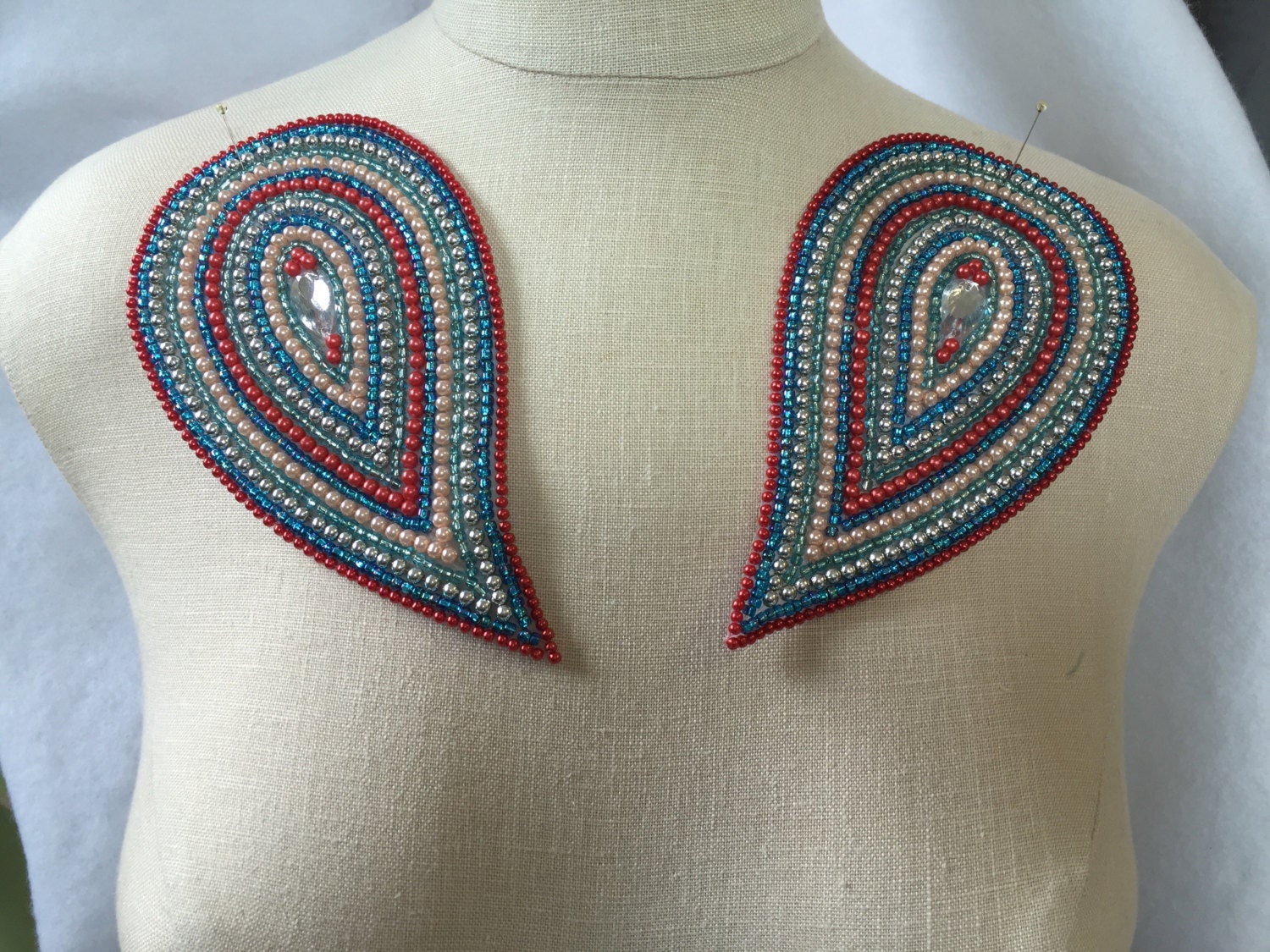 2 Bunte Perlen Paisley Applikationen 2 Bunte Perlen Paisley Applikationen von AnafrezNotions