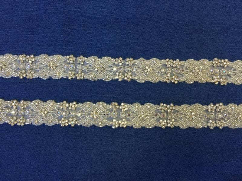 36 Zoll Lange Kristall Strass. Strassmotiv, Strassborte 36 Zoll Lange Kristall Strass. Strassmotiv, Strassborte von AnafrezNotions