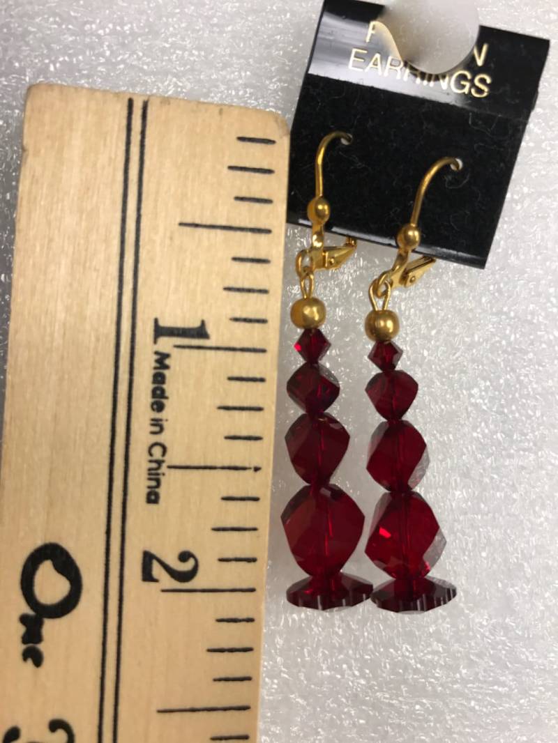 Crystal Red Schneemann Ohrringe, Urlaub Rote Ohrringe von AnafrezNotions