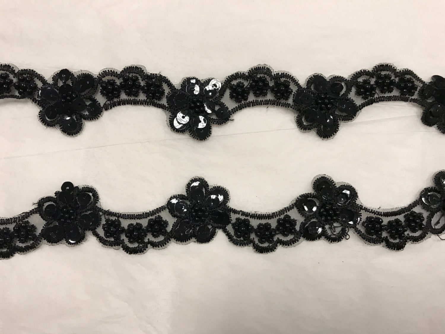 Schwarze Perlen Applikation Borte, Perlenborte, Perlen Motiv, Perlenborte, Perlenborte.pailletten Applikation, Diy Versorgung. Meterware von AnafrezNotions