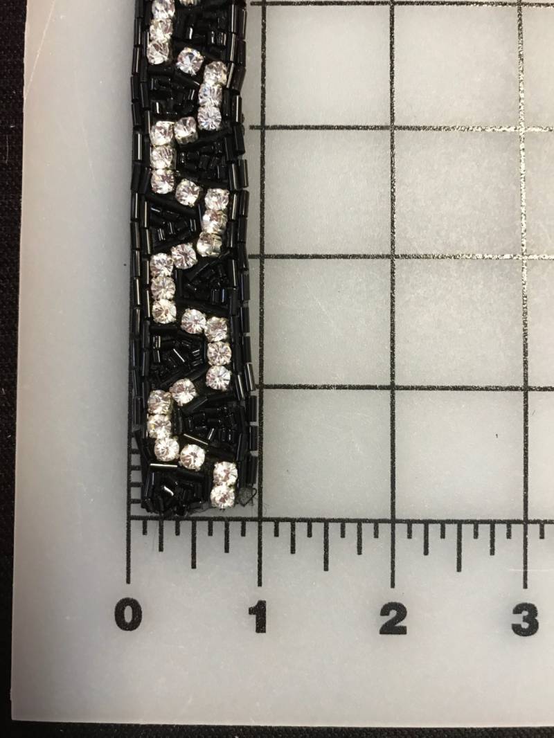 Schwarze Perlen Strass Borte. Perlenapplikation, Motive Mit Perlen. Meterware Schwarze Perlen Strass Borte. Perlenapplikation, Motive Mit Perlen. Meterware von AnafrezNotions