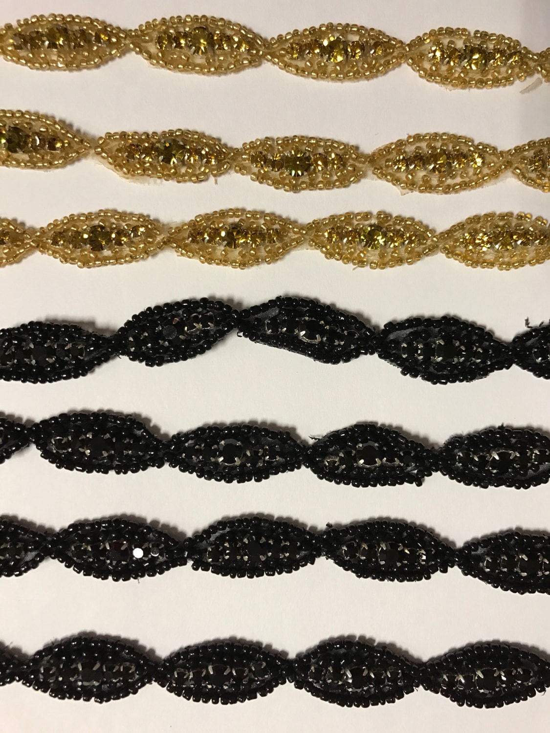 Strass-Kristall. Motiv , Schmuck Strass Flexible, Strassrondell. Meterware von AnafrezNotions