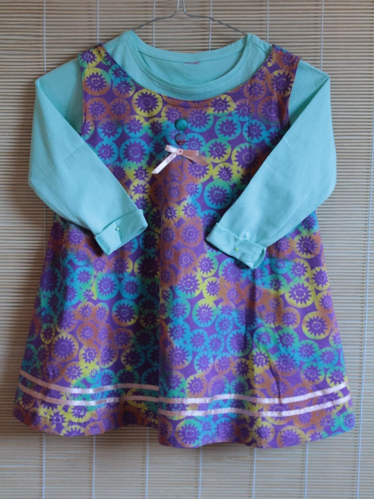 Ein Hübsches Buntes Jersey Batik Trägerkleid, Tunika, Hängerchen, Top Kleidchen, 100 % Baumwolle von AnakBobok