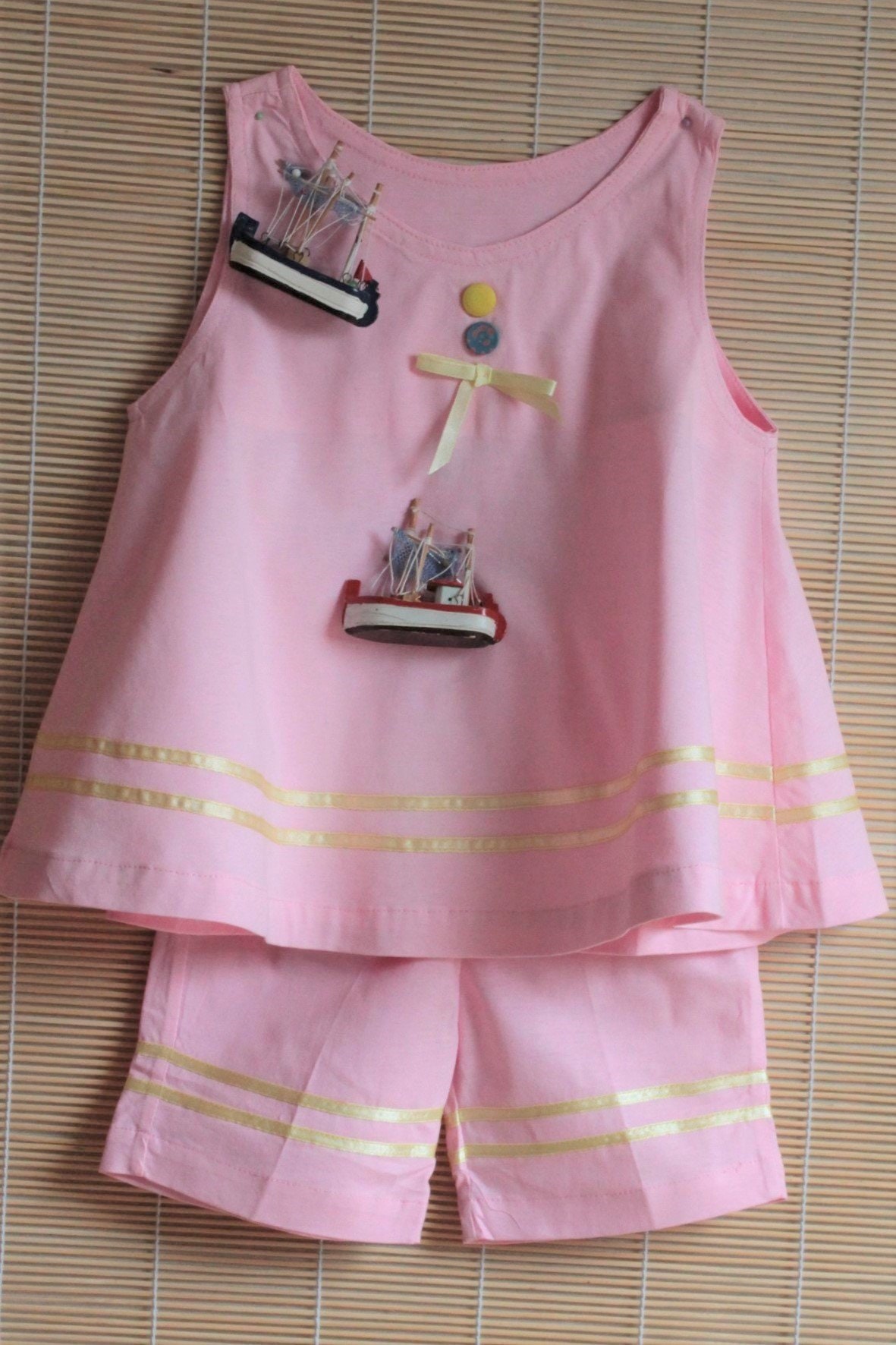 Süßes Rosa Top/Tunika/Hängerchen Und Passende Shorts Für Mädchen Aus 100% Baumwolle/Jersey von AnakBobok
