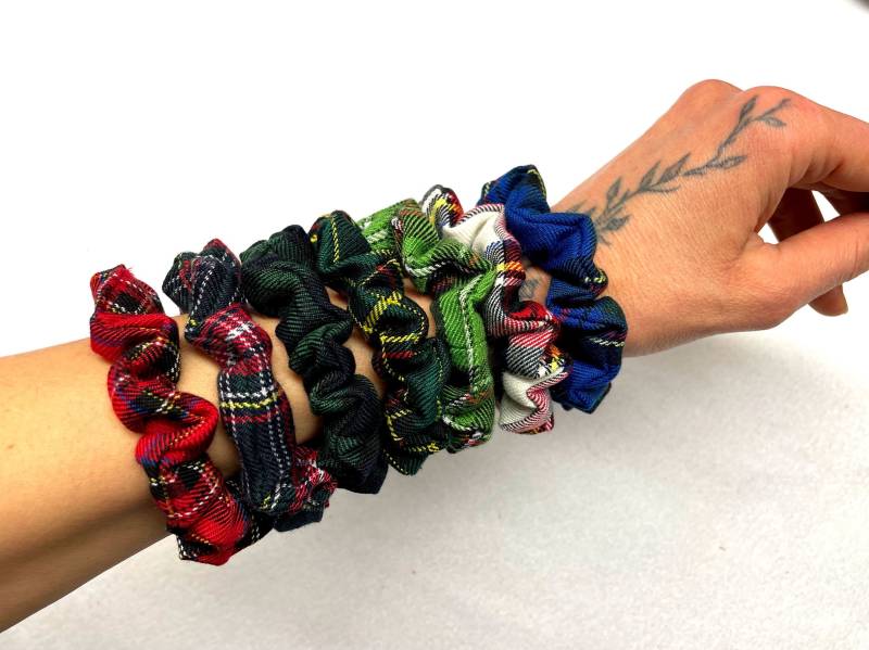 Punk-Tartan-Scrunchie in 4 Größen Oder Als Set Schottenkaro Handmade Berlin von TrashBerlin