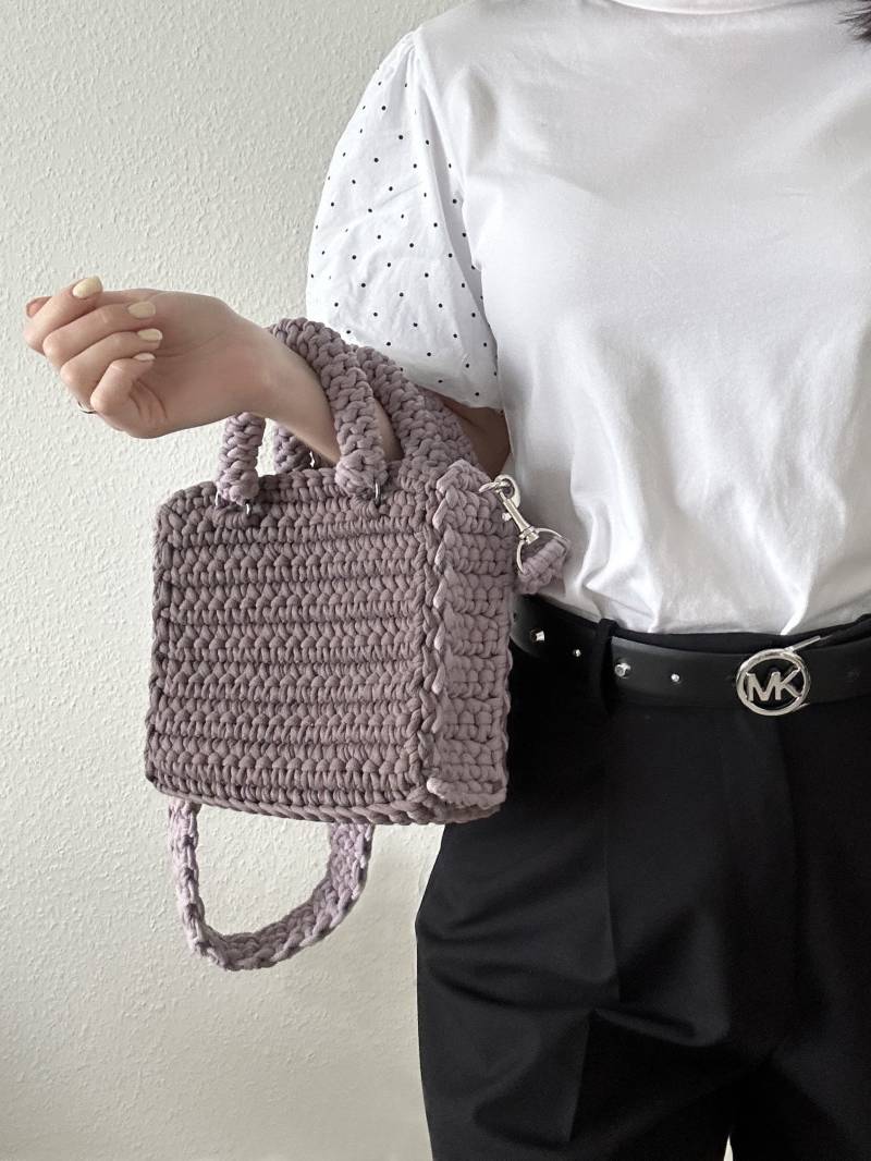Gehäkelte Tasche. Damentasche. Handmade Bag. Handgemacht. Cross Body. Umhängetasche von AnascheiDesign