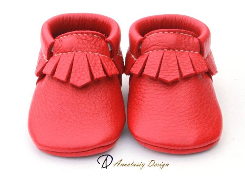Rot Leder Baby Mokassins Kleinkind Schuhe Mit Fransen von AnastasiyDesign