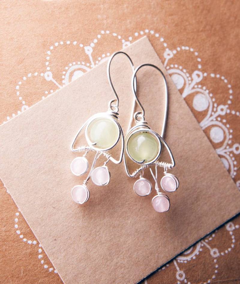 Tulpe Blumenohrringe Silber Vergoldete Ohrringe, Frühling Blumenohrringe, Rose Quarz Tulip Schmuck, Draht Gewickelt Ohrringe Tulpe Blumenohrringe Silber Vergoldete Ohrringe, Frühling Blumenohrringe, Rose Quarz Tulip Schmuck, Draht Gewickelt Ohrringe von Anateya
