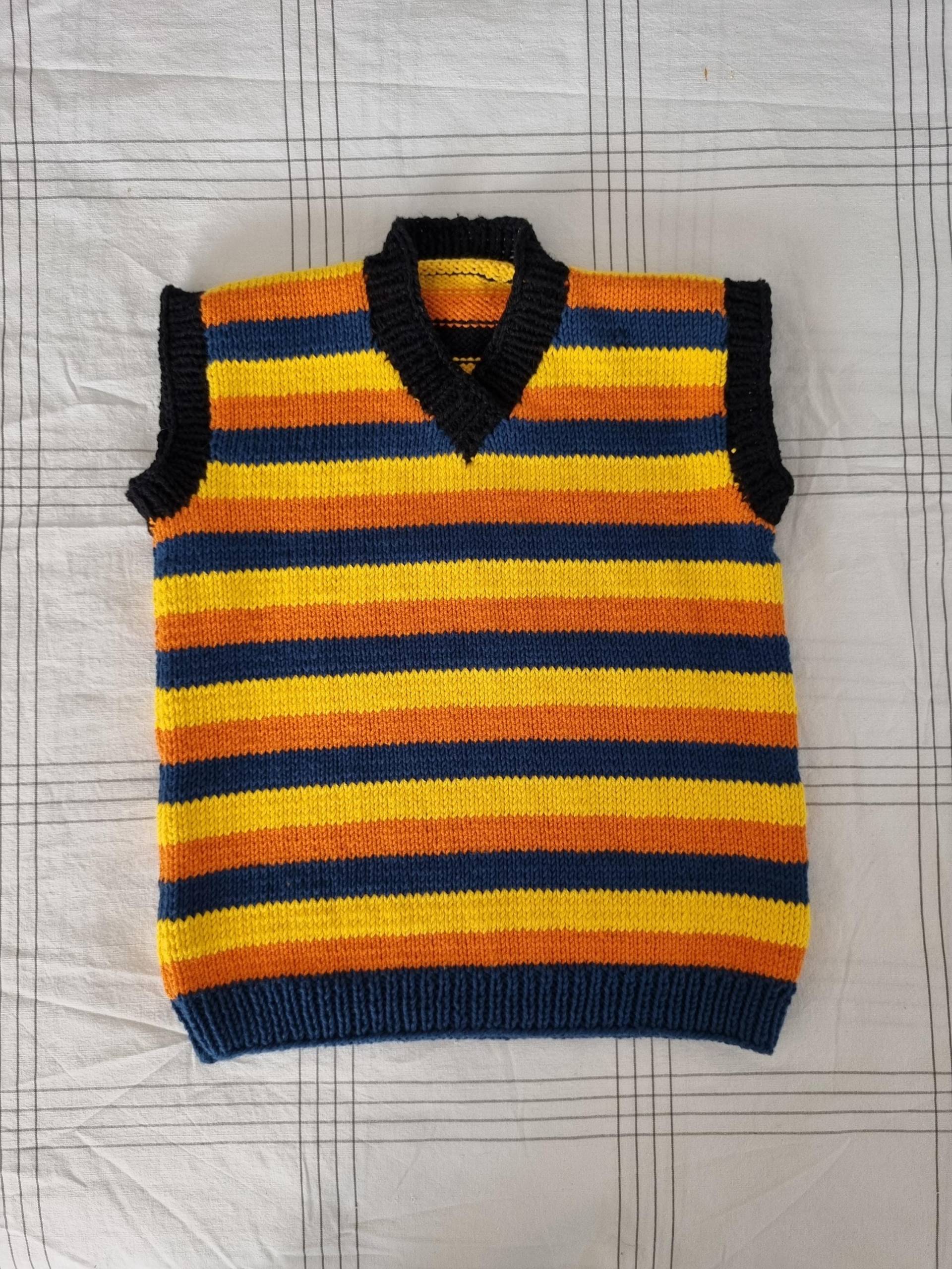 12 18 24 Monate Handgestrickte Babyweste, Orange Gelb Grüne Kinderweste, Babykleidung, Kleinkindweste, Kindertuch 12 18 24 Monate Handgestrickte Babyweste, Orange Gelb Grüne Kinderweste, Babykleidung, Kleinkindweste, Kindertuch von AnatoliaDreams