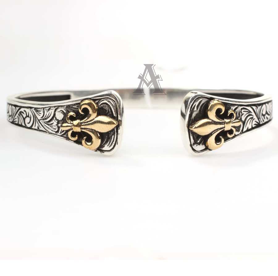 Silber Fleur De Lis Manschette Armband-Unisex Armband-Geschenk Für Ihn-Geschenk Sie-Vatertag Geschenk-Muttertag Geschenk-Geschenk Weihnachten Silber Fleur De Lis Manschette Armband-Unisex Armband-Geschenk Für Ihn-Geschenk Sie-Vatertag Geschenk-Muttertag Geschenk-Geschenk Weihnachten von AnatolianHeritage