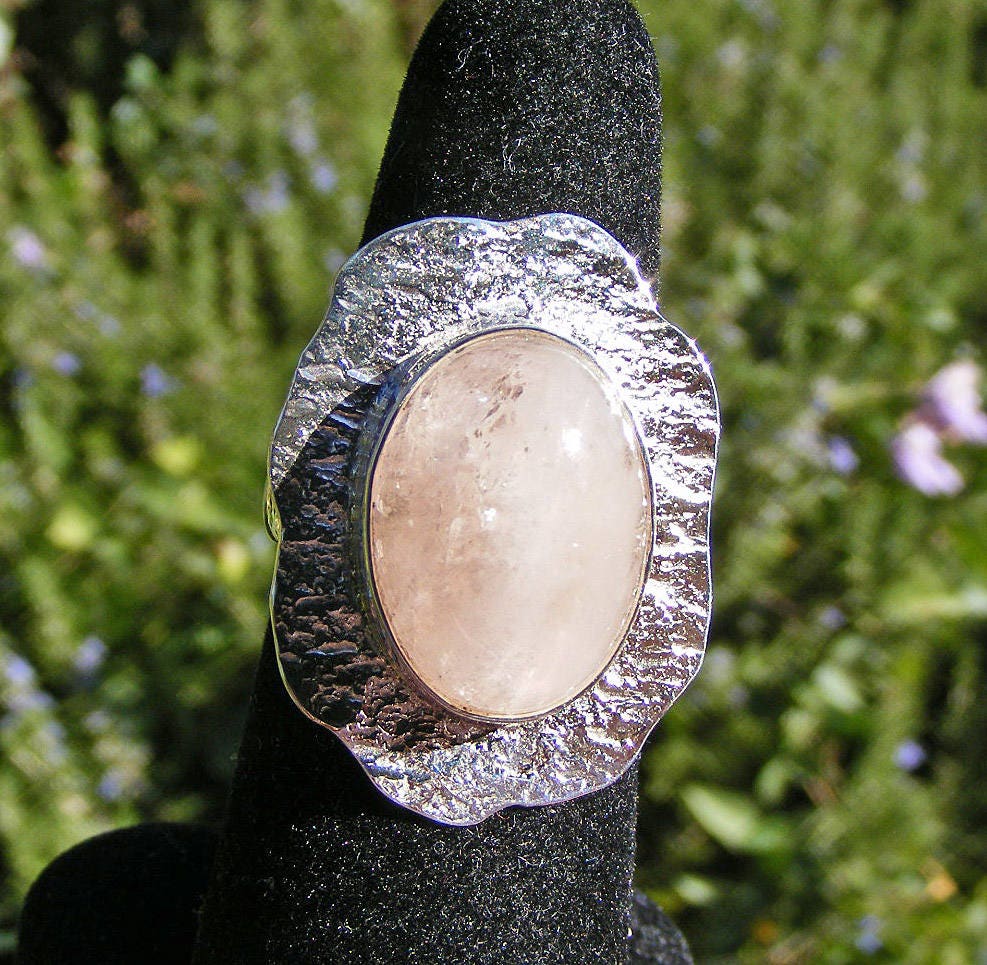 Morganit Ring, Pink, Größe 7, Sterling Silber Texturiert, Beryll Morganit Ring, Pink, Größe 7, Sterling Silber Texturiert, Beryll von AncientEchos