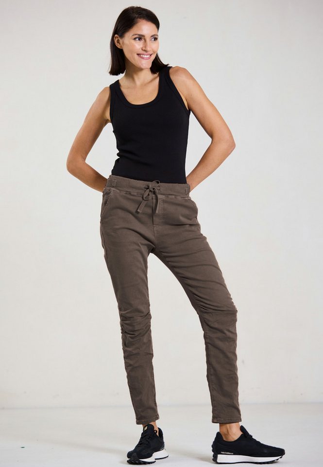Andijamo-Fashion Schlupfhose URBAN CHILL JOGPANTS Hose Mid Waist- sitzt angenehm auf der Taillie von Andijamo-Fashion
