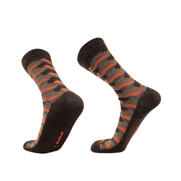 Andina Outdoors HEXAGON | Socken Anziehen | Alpaka Merino Bambus von Andina Outdoors