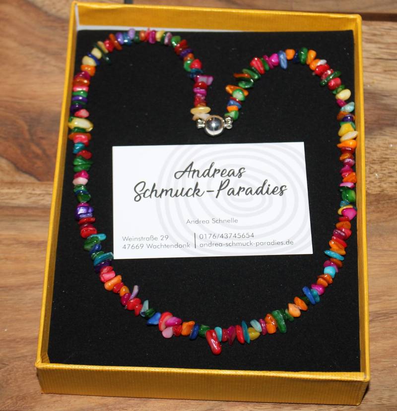 Bunte Kette in Regenbogen Farben, Vielen Kleinen Halbedelsteinen Unikat Handmade von AndreasParadies