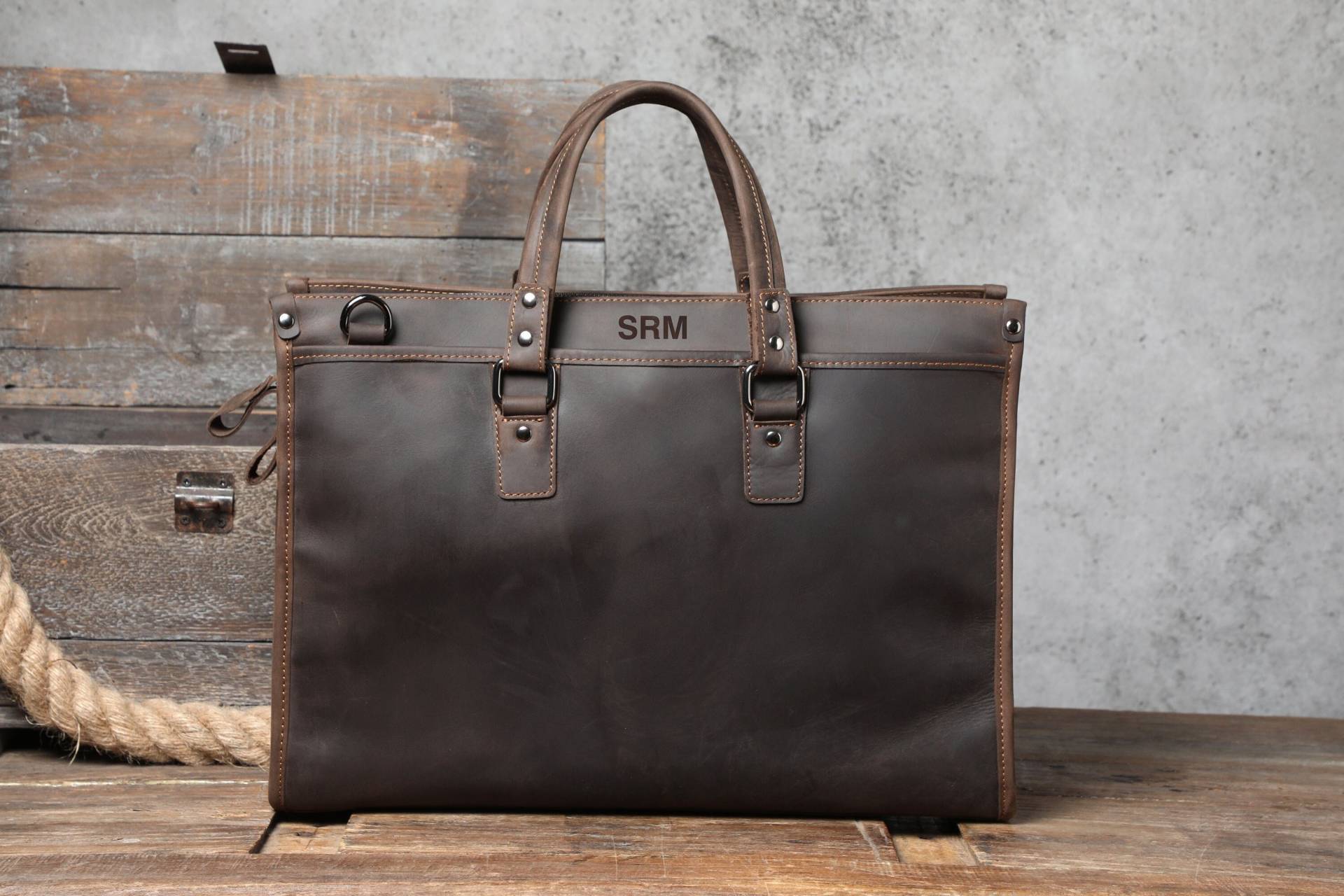 Personalisierte Leder Aktentasche, Laptoptasche, Messenger Bag, Vollnarbenleder Tasche, Crossbody Geschenk von Andrewleathercraft