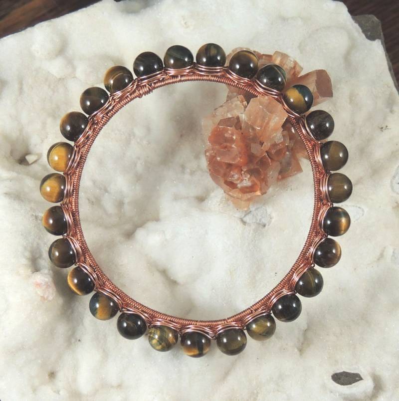 Blau Tigerauge Kupferdraht Umwickelt Armreif von AndromedaDesigns