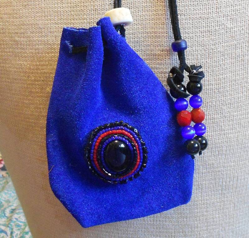 Perlen Onyx Royal Blau Wildleder Beutel Mit Edelstein & Elchgeweih Kleine Größe 12.3 X 9.3 cm. | 4 7/8 "X 3 5/8" Zoll Etsy von AndromedaEnterprises