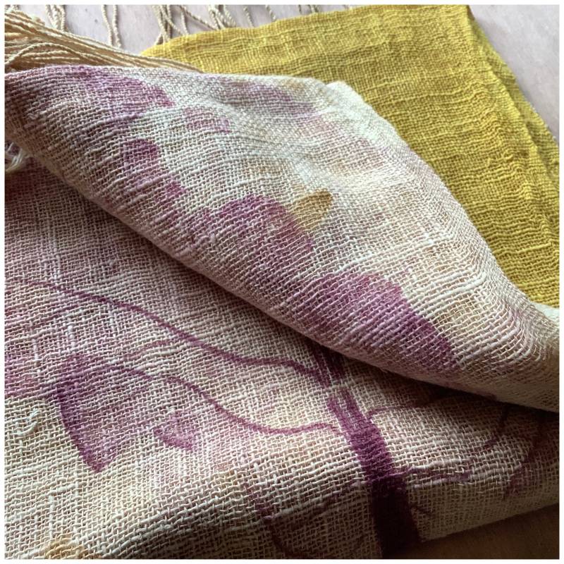 Pflanze Gefärbt Baumwollschal. Ein Handgesponnen, Handgewebt Und Handgefärbt Einzigartige Schal Pflanze Gefärbt Baumwollschal. Ein Handgesponnen, Handgewebt Und Handgefärbt Einzigartige Schal von Andsosheawoke