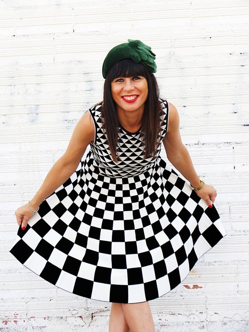 Grünes Samtstirnband - Wintermützen Für Sie Grüne Tiara-Blümchen Samtmütze von AnedeCoco