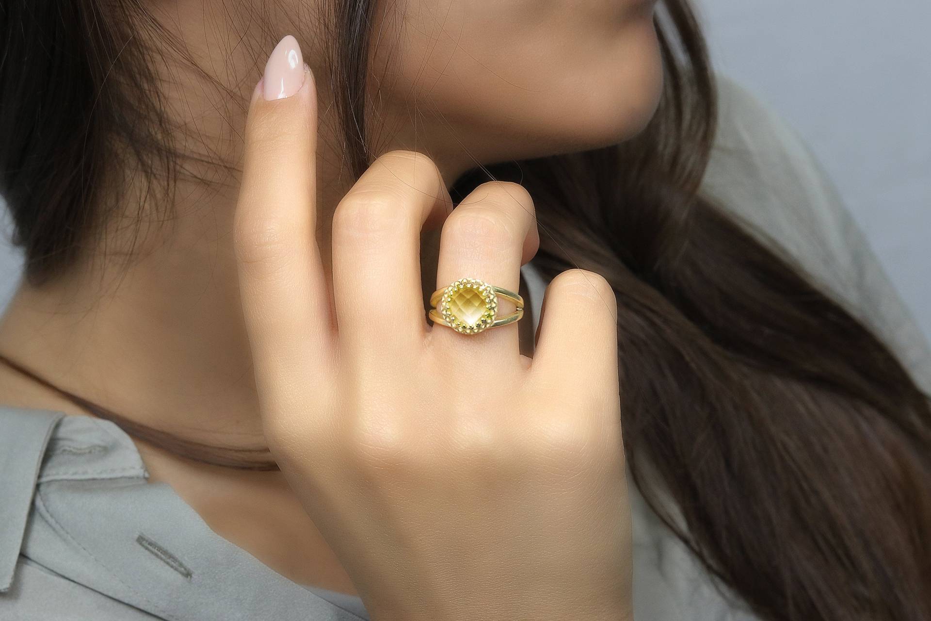 Feiner Lemon Quartz Ring Goldring Edelsteinring Gold Filled Facettierter Rosenschliff Fasserring von AnemoneJewelry