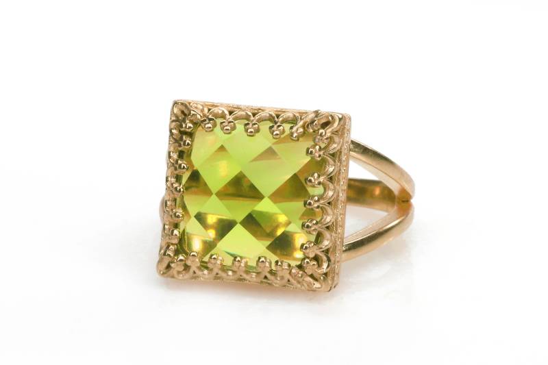 Peridot Ring Grüner Roségold Ringe Rotgold August Birthstone Kostbarer Quarz Stapel von AnemoneJewelry