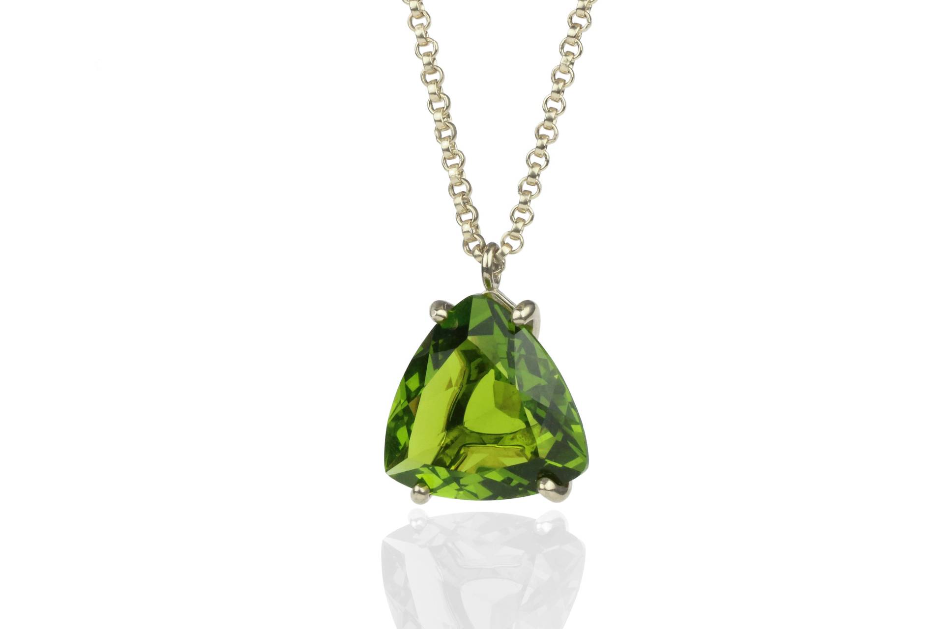 Silber Peridot Halskette Dreieck Anhänger August Birthstone Großer Aus Custom Cut Edelstein von AnemoneJewelry