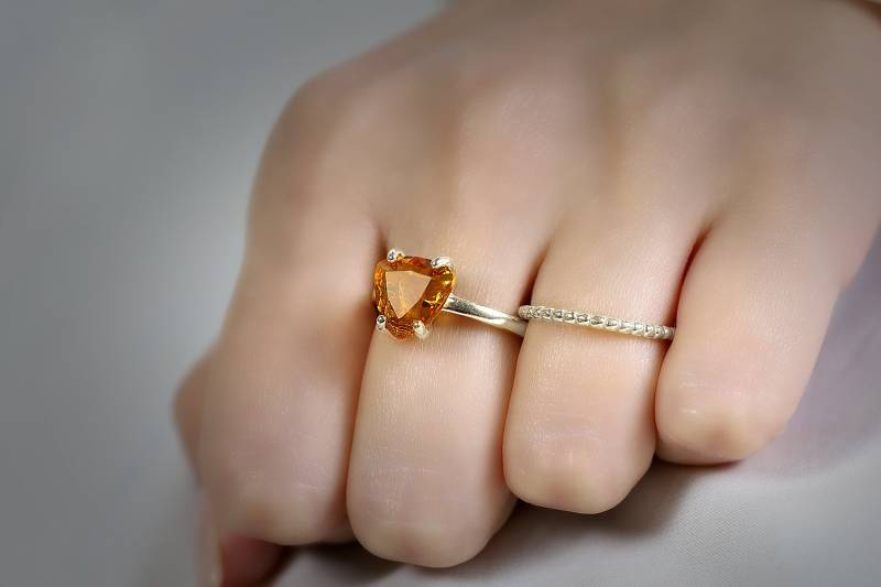 Citirne Ring Sterling Silber Verlobungsring Trillion Solitaire November Birthstone von AnemoneUnique