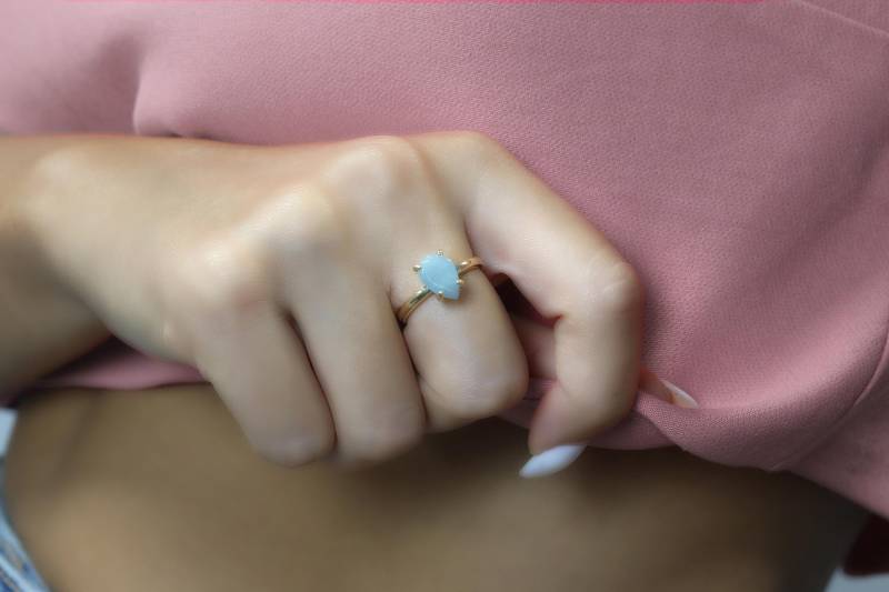 Gold Tropfen Ring Teardrop Aquamarin Filled Kundenringe Birthstone Ringe Massiv Goldring Stapelring von AnemoneUnique