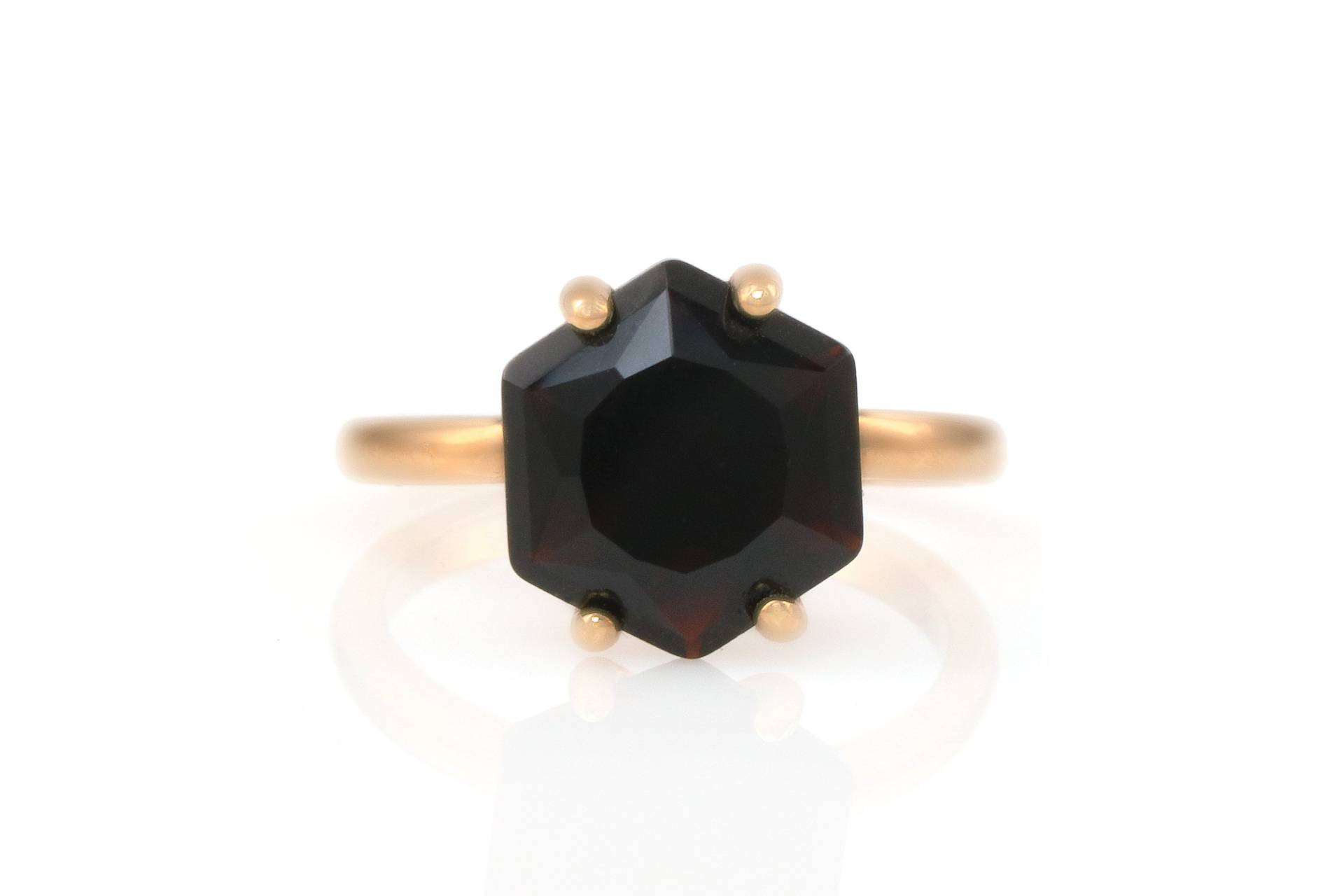 Sechseckiger Schwarzer Onyx-Ring 14-Karätiger Roségold-Onyx-Ring Verlobungs-Onyx-Ring Stapelbarer Edelstein-Ring von AnemoneUnique