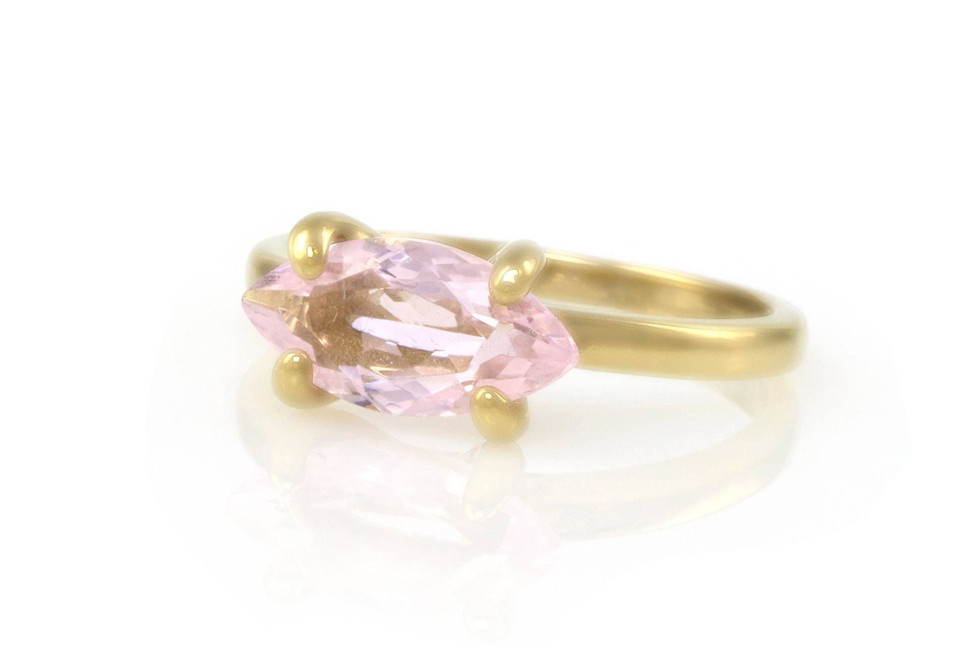 Rosa Quarz Marquise Cut Ring 18K Gold Selbstliebe Rosenquarz Edelstein Stein Stapelbare Ringe von AnemoneUnique