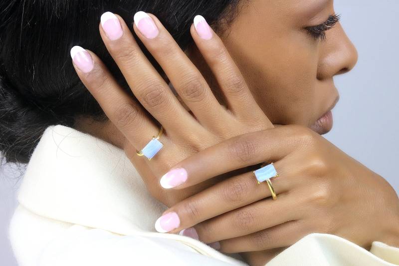 Vertikaler Rechteck Ring Spitzen Achat Gold Massiv Filled Zart Kleiner von AnemoneUnique