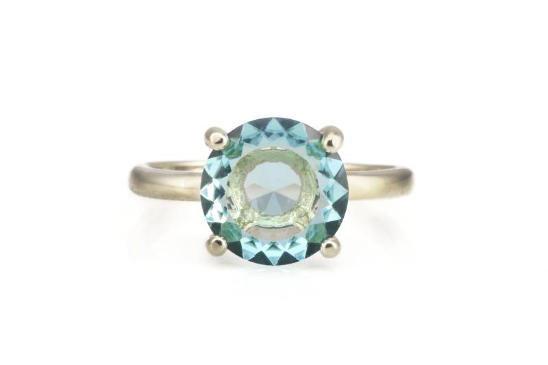 Zarter Silberring Kleiner Edelsteinring Krappenring Topasring Quarzring von AnemoneUnique