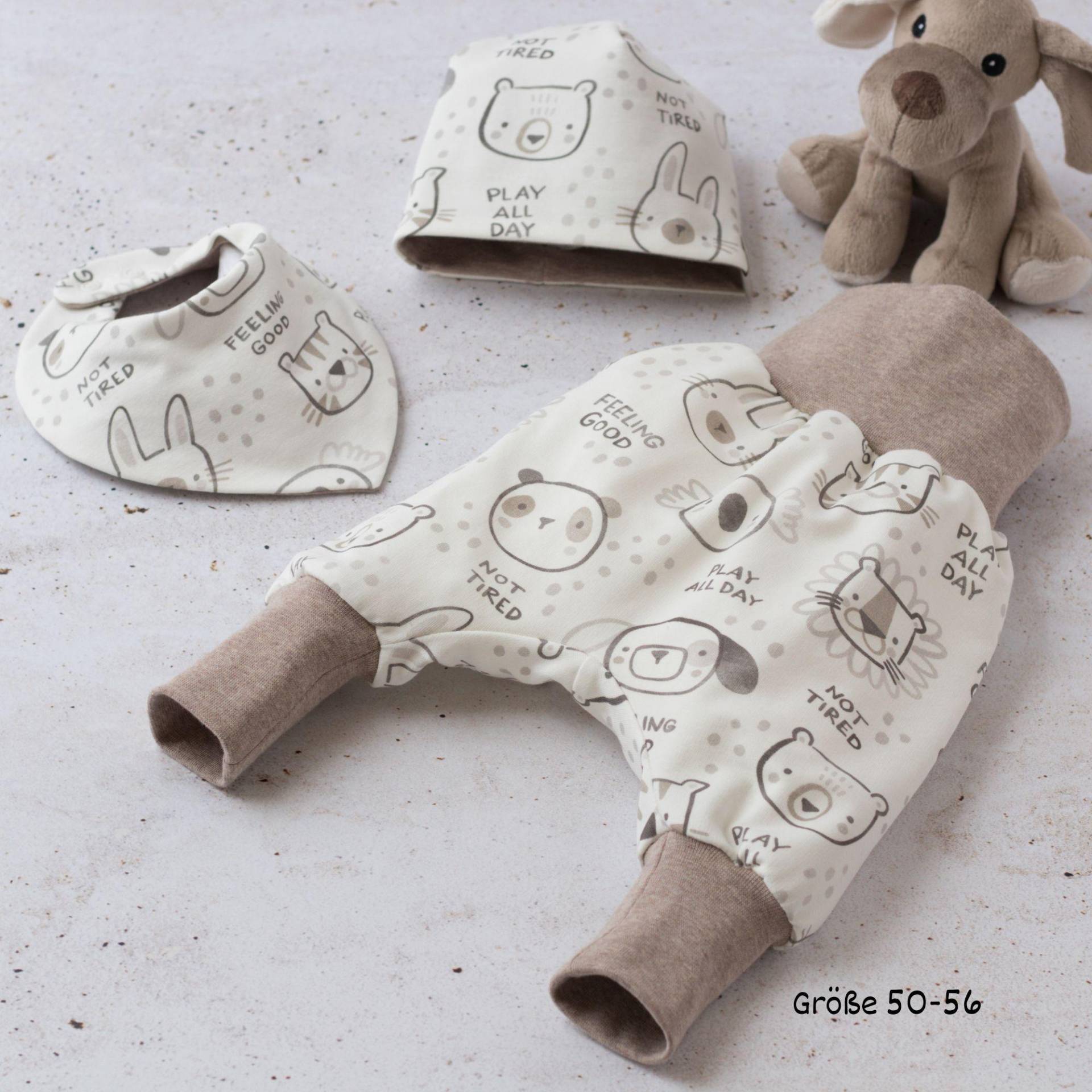 Babyset Geschenk Geburt - Pumphose, Mütze & Halstuch "Bär Und Hund", Perfektes Outfit Für Neugeborene, Baby Kleidung, Erstlingsset Unisex von AneroNeedlework