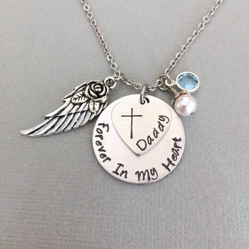 Personalisierte Erinnerungskette, Engelsflügel Halskette, Erinnerung Kreuz Mitgefühl in Liebevoller Erinnerung, Gedenkschmuck von AnesandEve