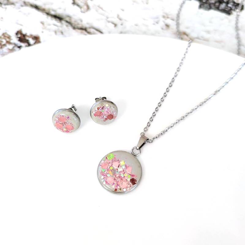 Betonschmuck Set Rosa, Glitzer Halskette Und Ohrringe, Edelstahl Kette Mit Anhänger, Leichte Beton Ohrstecker, Geschenk Frauen Weihnachten von AnettesDESIGN