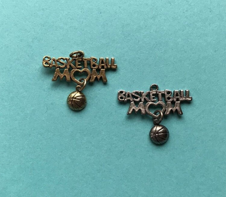 Basketball Mom Charme Mit von AngelDesignsByDenise